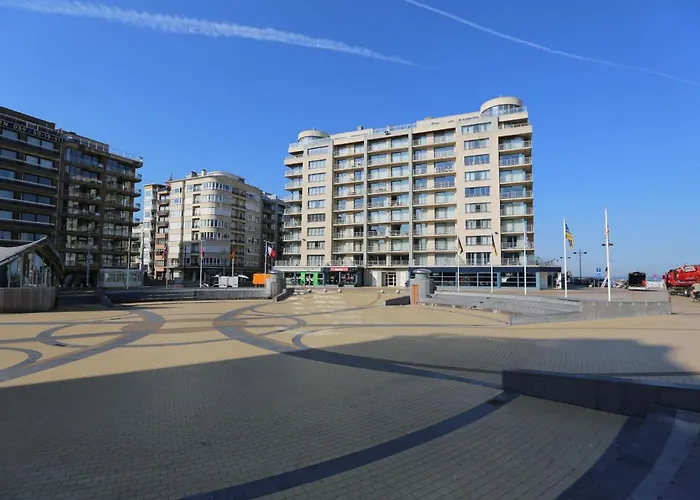 Frontaal Zeezicht De Viking 6 De Verdiep Apartman